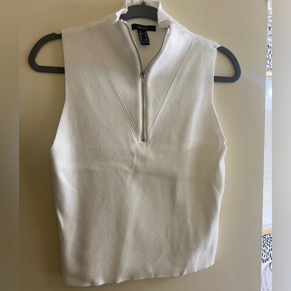 FOREVER 21 white sweater-knit cropped tank - Picture 2 of 8